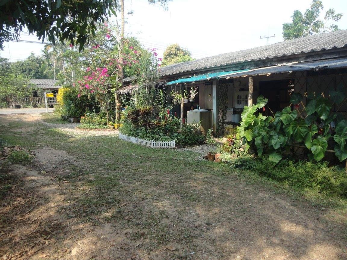 Grandma'S Home Sangkhlaburi Екстериор снимка